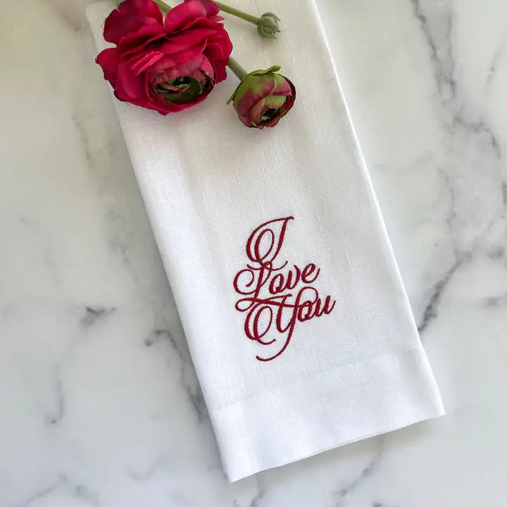 Arte Italica & Crown Linen Designs